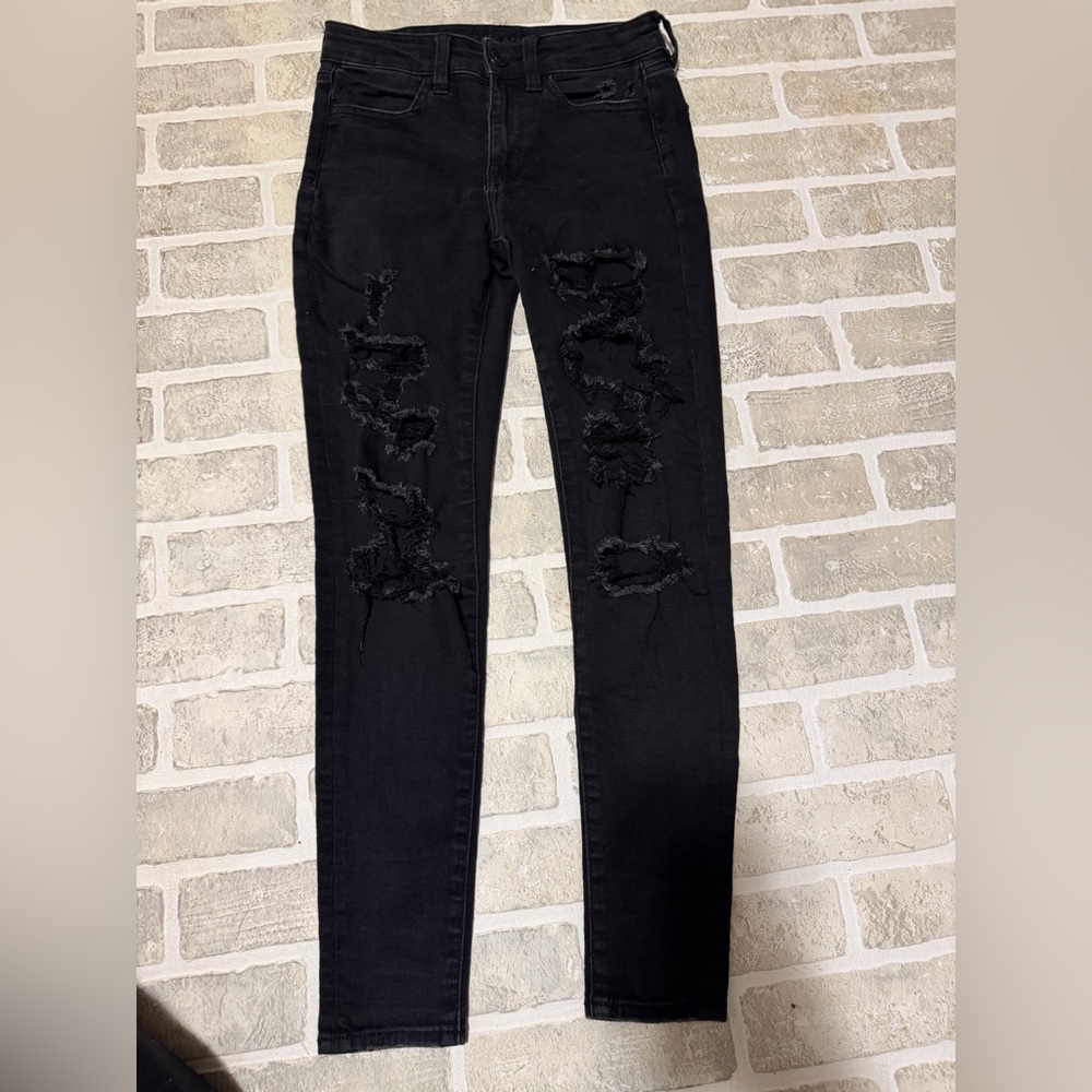 American Eagle Outfitters Black Distressed Skinny Jeans
